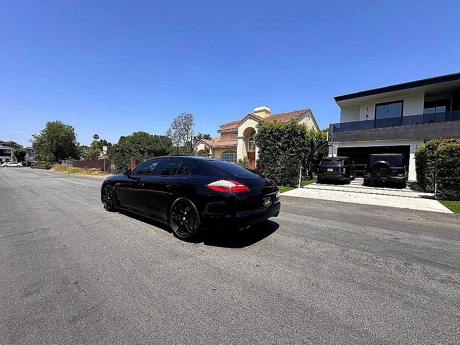 2012 Porsche 970 Panamera S - Image 13 of 20