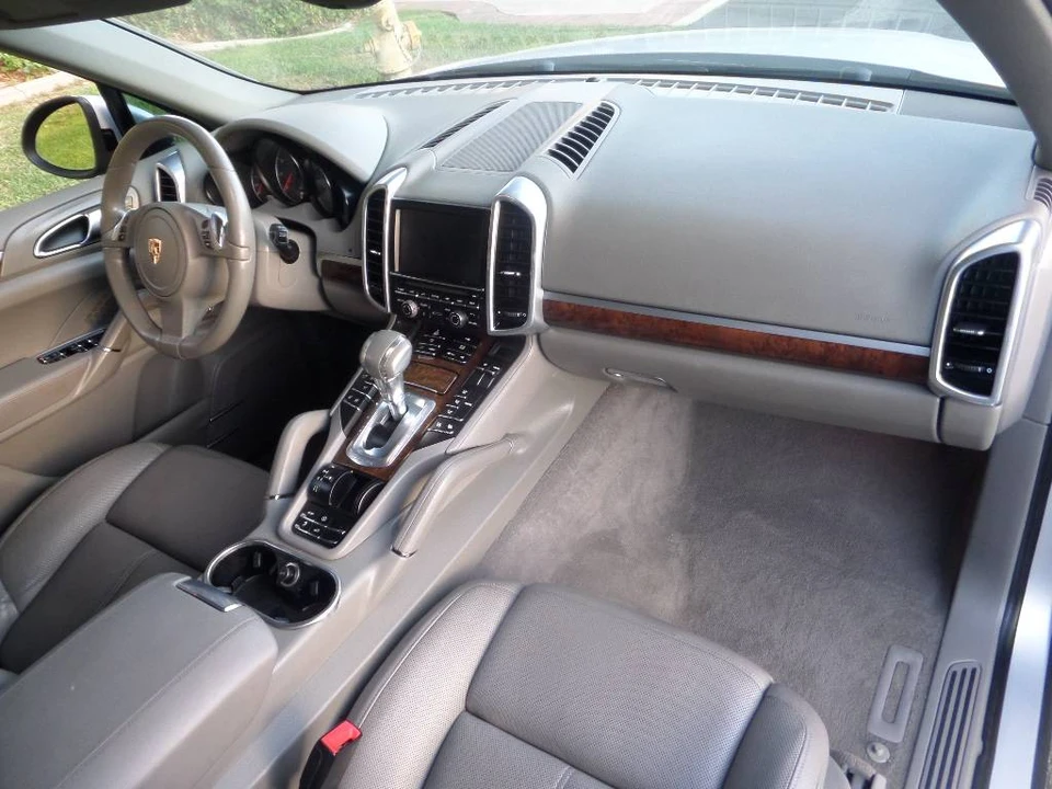2012 Porsche 958 Cayenne - Image 20 of 20