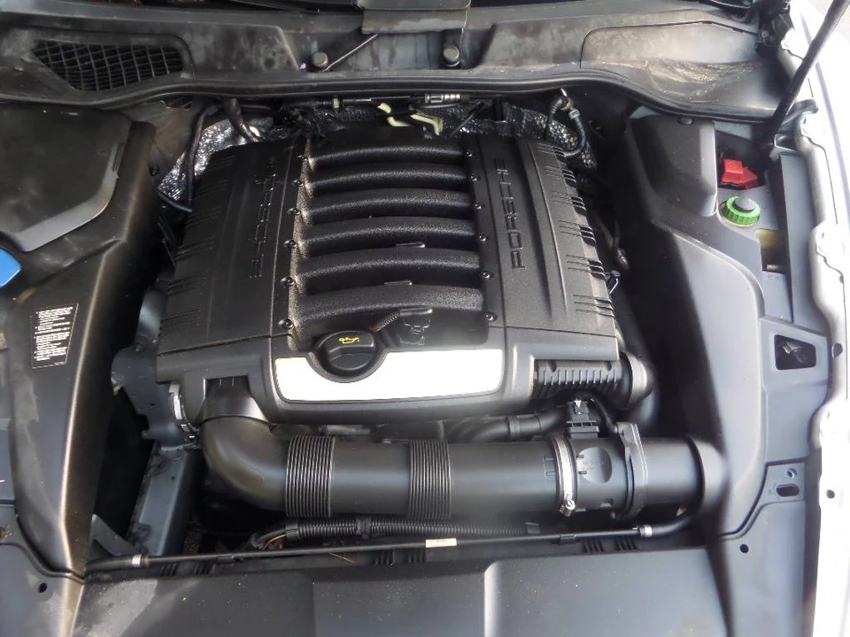 2012 Porsche 958 Cayenne - Image 9 of 20
