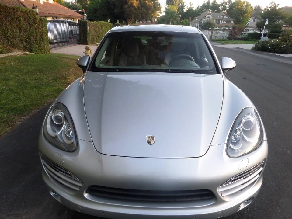 2012 Porsche 958 Cayenne - Image 3 of 20