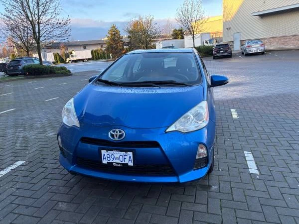 2012 Toyota Prius 3rd Gen - Image 3 of 14