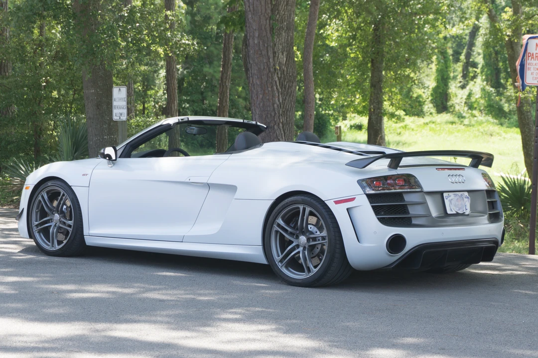 2012 Audi 42 R8 - Image 2 of 5