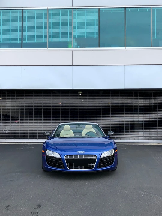 2012 Audi 42 R8 - Image 8 of 8