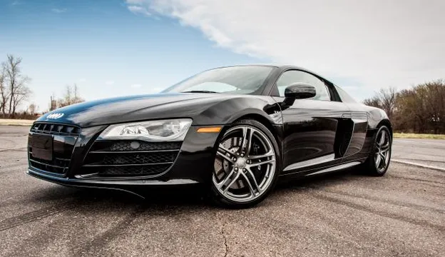2012 Audi R8 V10 6-Speed