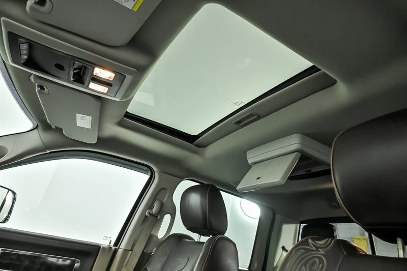 2012 Ram Heavy Duty - Image 18 of 28
