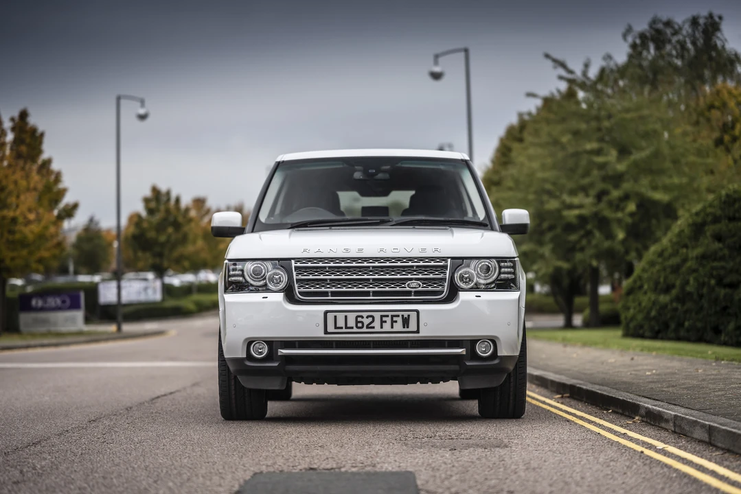 2012 Land Rover Range Rover L322 - Image 7 of 31