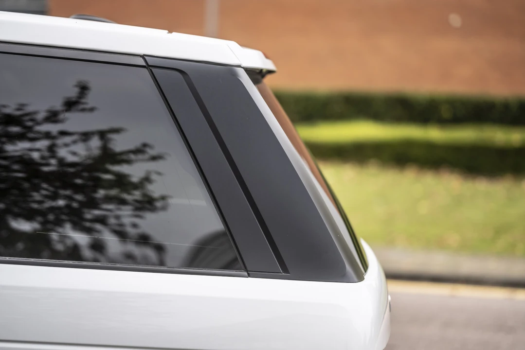2012 Land Rover Range Rover L322 - Image 26 of 31