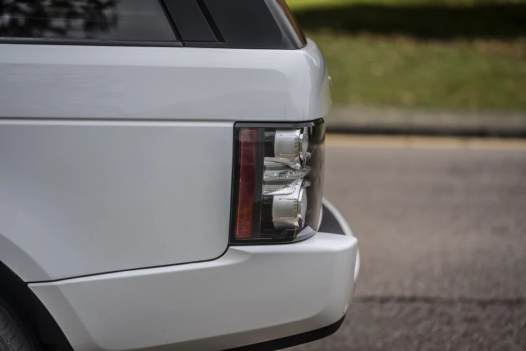 2012 Land Rover Range Rover L322 - Image 27 of 31