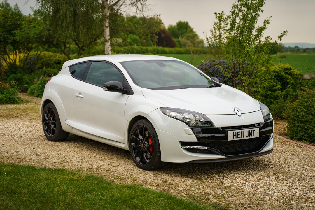 2012 Renault Megane RS II 3rd Gen - Image 2 of 31