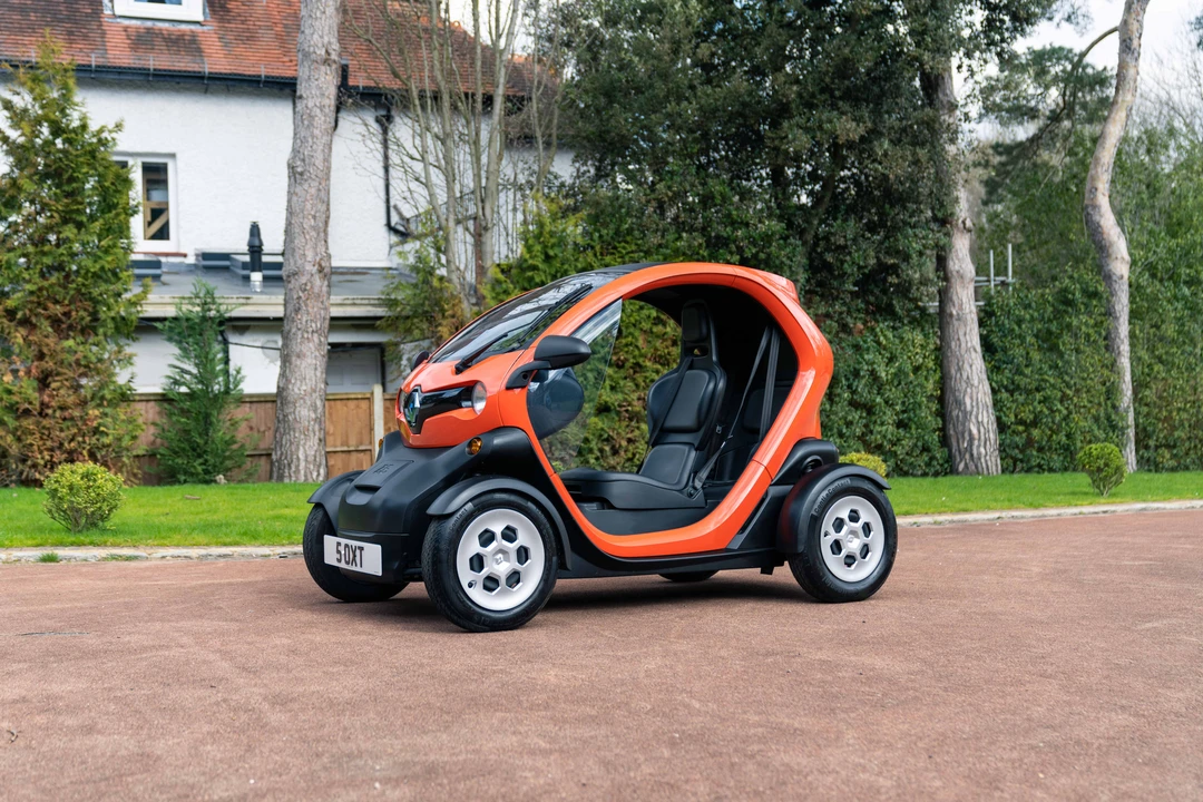 2012 Renault - Image 13 of 31