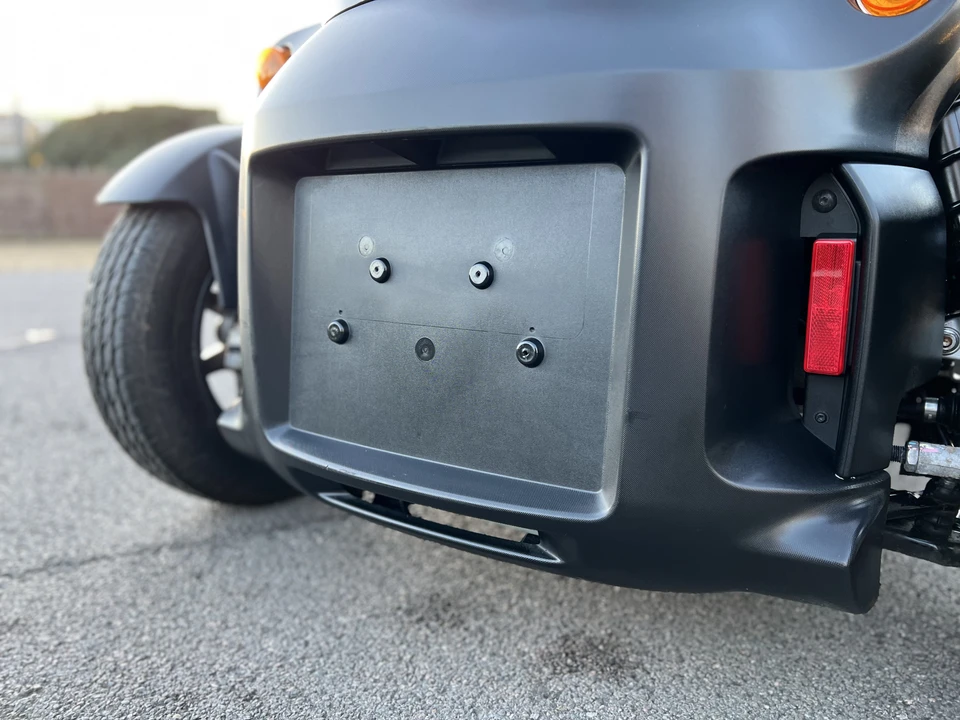 2012 Renault - Image 24 of 31