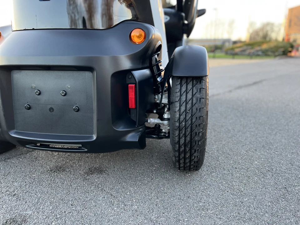 2012 Renault - Image 31 of 31