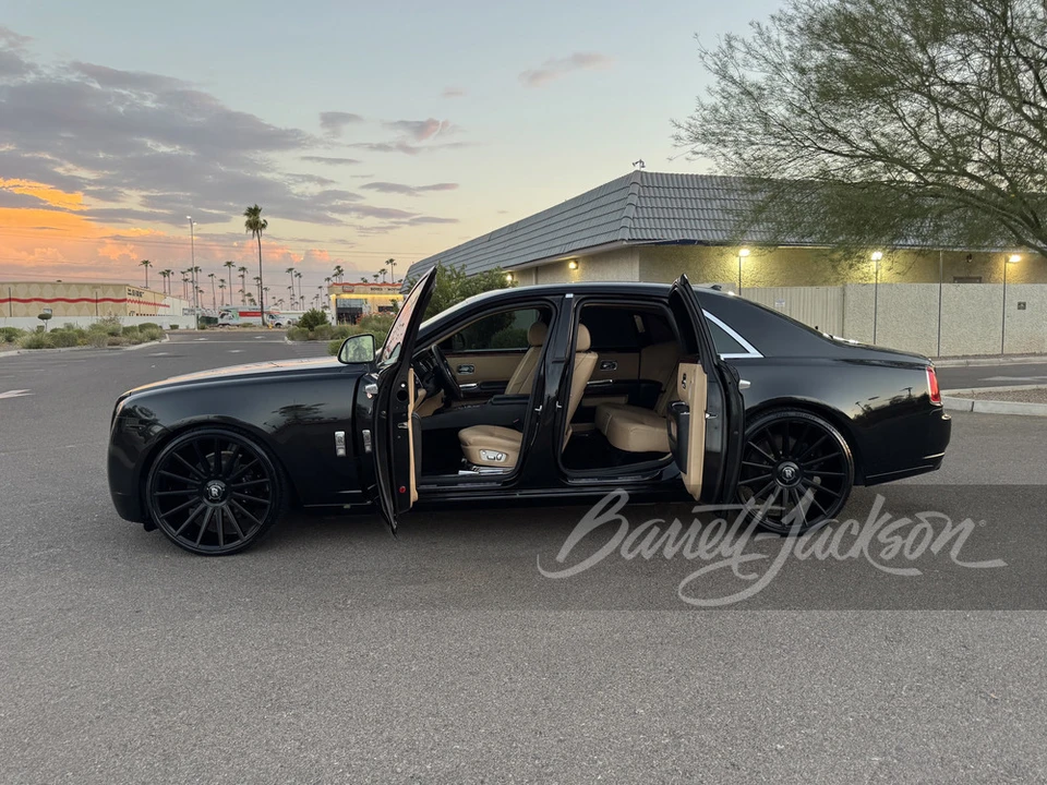 2012 Rolls-Royce Ghost 1st Gen - Image 17 of 24