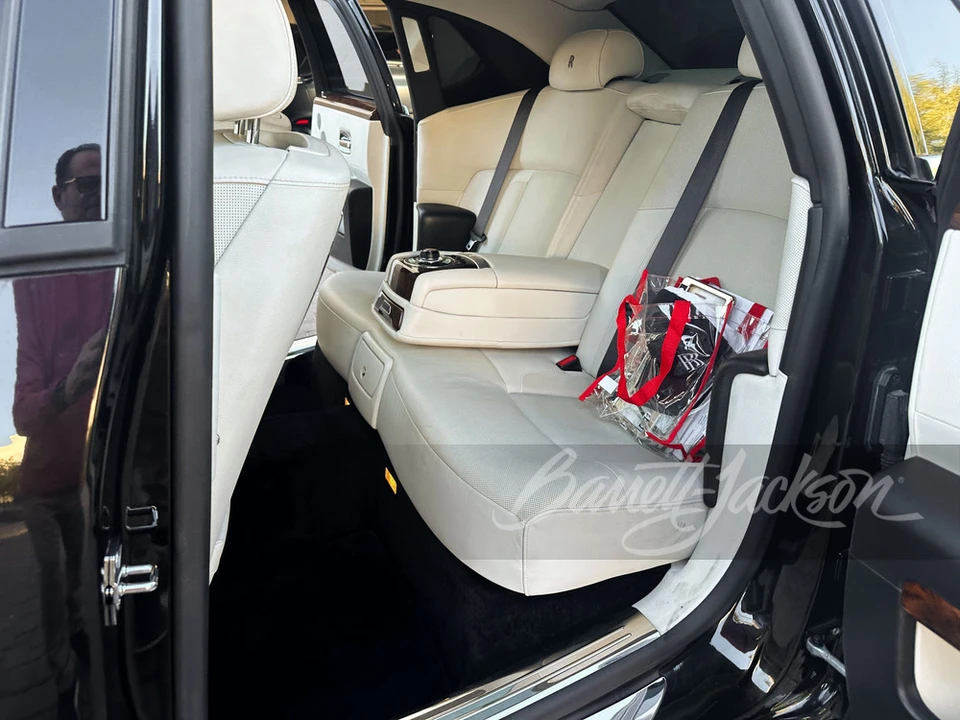 2012 Rolls-Royce Ghost 1st Gen - Image 6 of 16