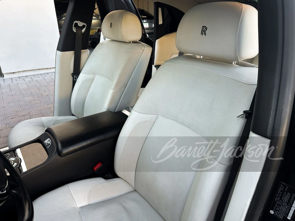 2012 Rolls-Royce Ghost 1st Gen - Image 15 of 16