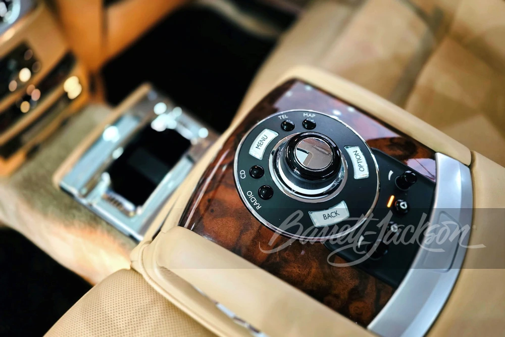 2012 Rolls-Royce Ghost 1st Gen - Image 16 of 31