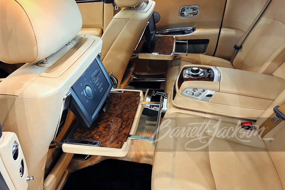 2012 Rolls-Royce Ghost 1st Gen - Image 19 of 31
