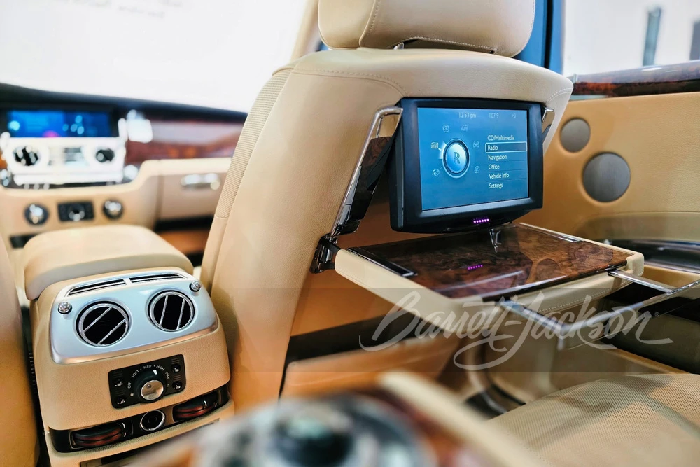 2012 Rolls-Royce Ghost 1st Gen - Image 18 of 31
