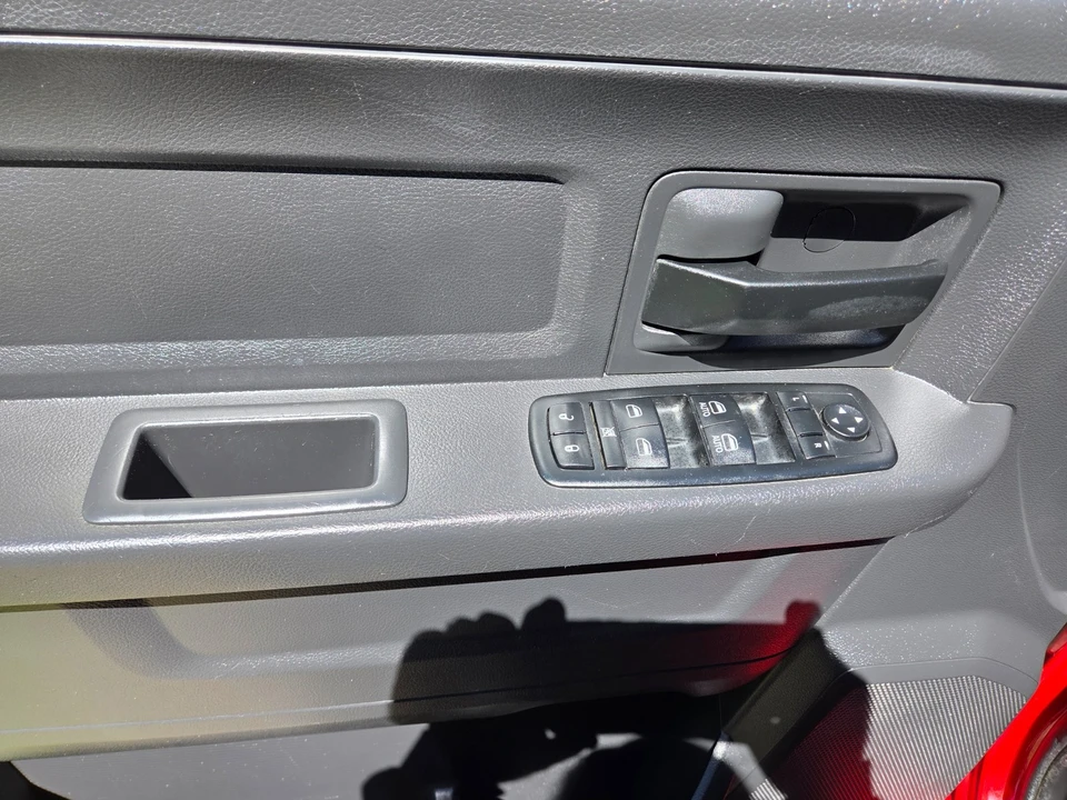 2012 Ram 1500 1st Gen - Image 13 of 23