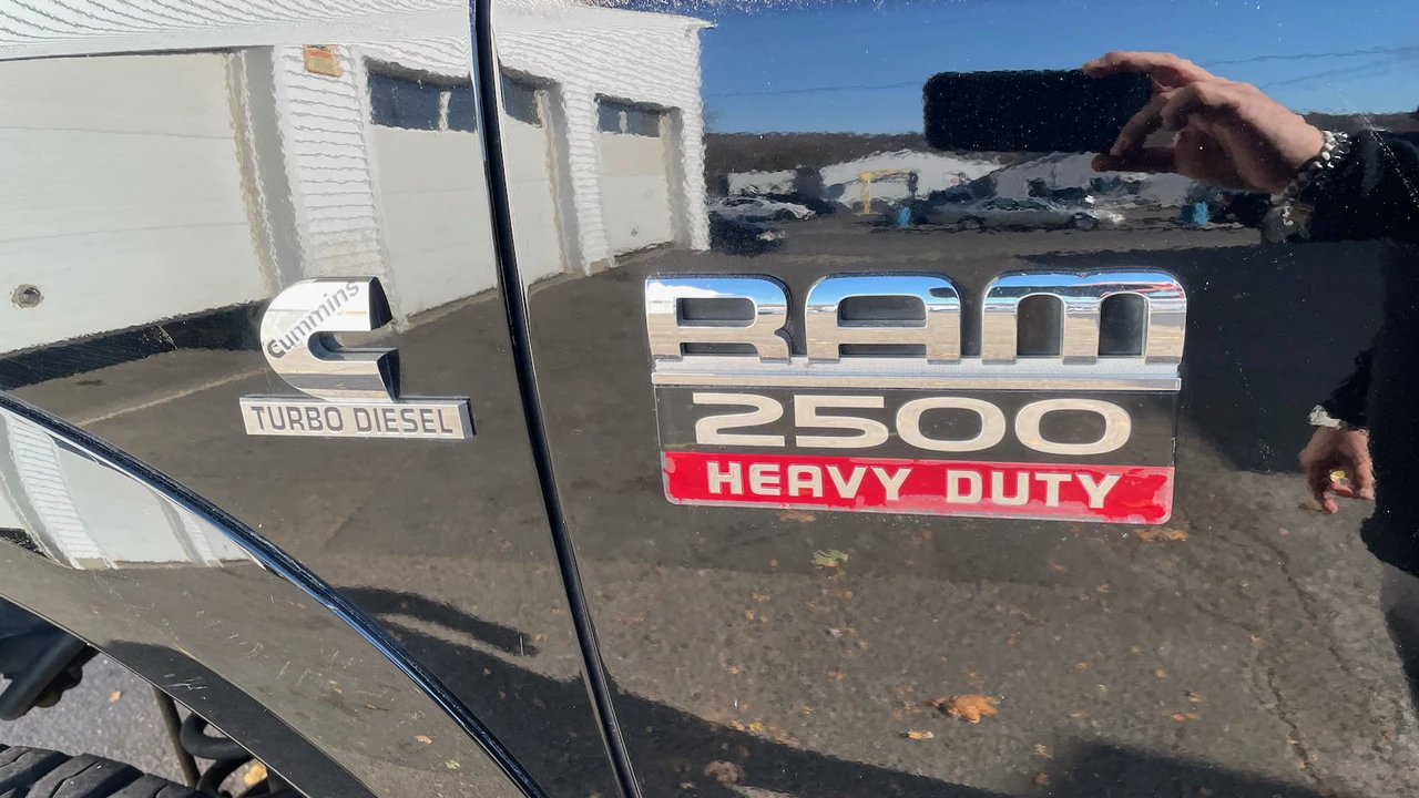 2012 Ram Heavy Duty - Image 3 of 7