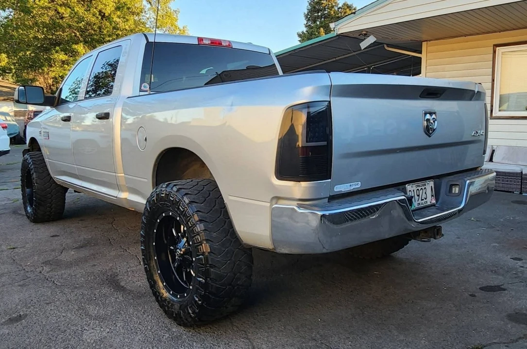 2012 Ram Heavy Duty - Image 6 of 11