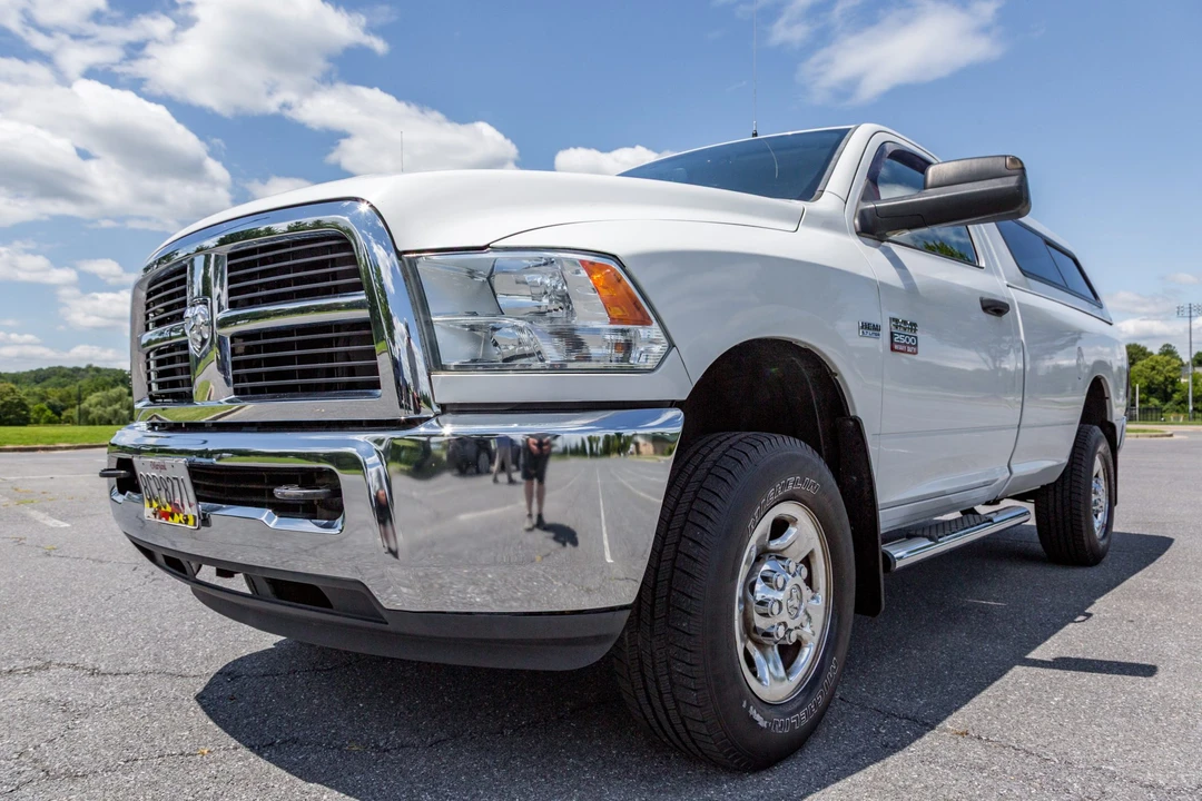 2012 Ram Heavy Duty - Image 9 of 31