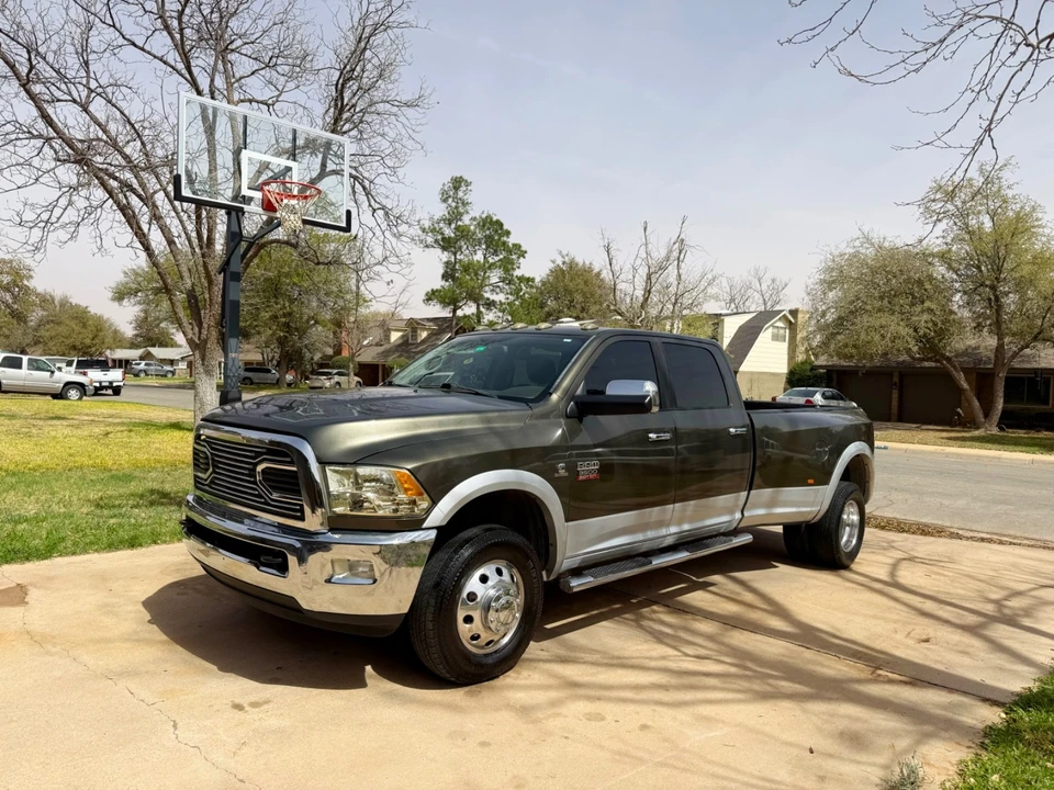 2012 Ram Heavy Duty - Image 9 of 21