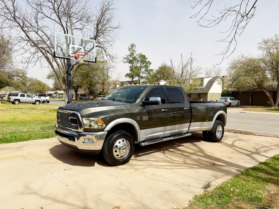 2012 Ram Heavy Duty - Image 11 of 21
