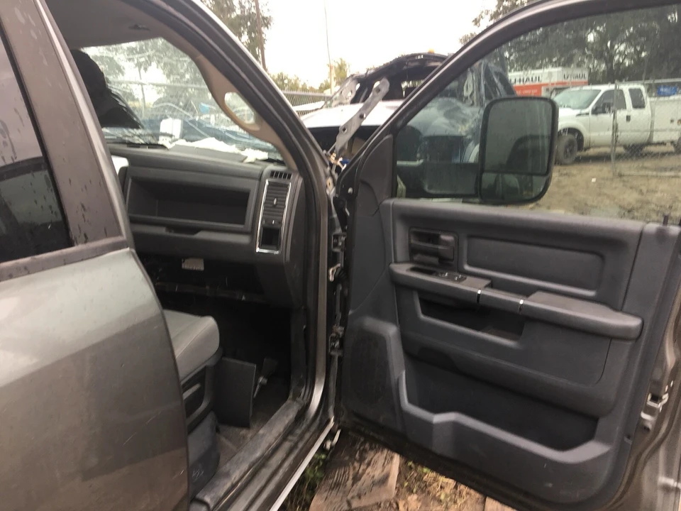 2012 Ram Heavy Duty - Image 18 of 24