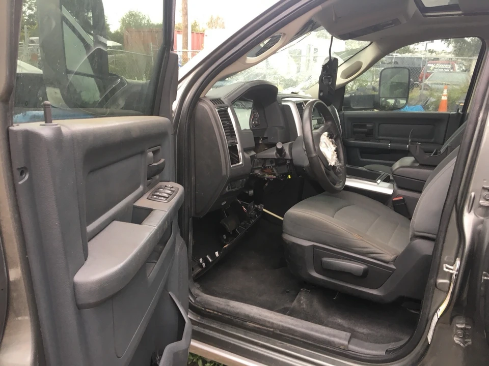 2012 Ram Heavy Duty - Image 11 of 24