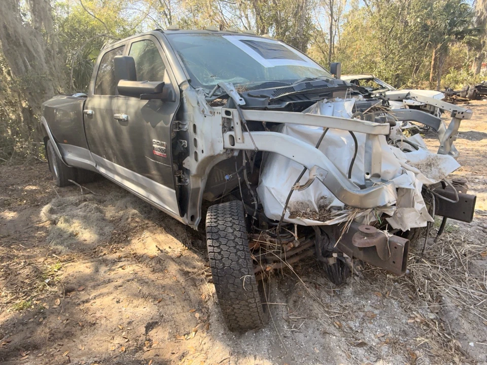 2012 Ram Heavy Duty - Image 10 of 24