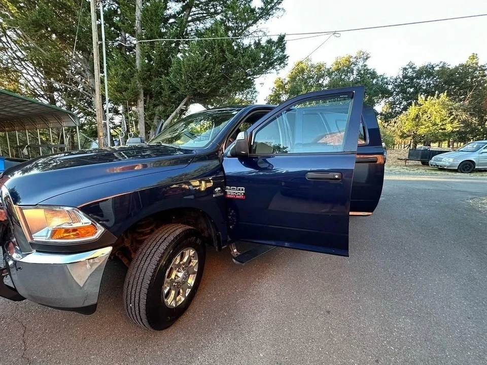 2012 Ram Heavy Duty - Image 3 of 7