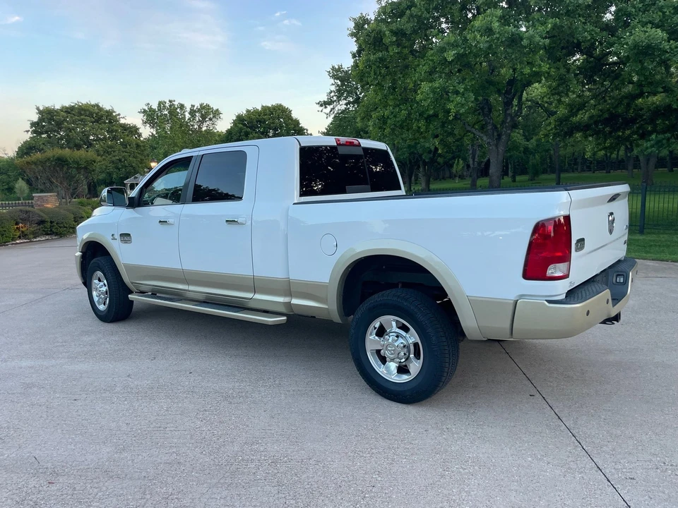 2012 Ram Heavy Duty - Image 11 of 24