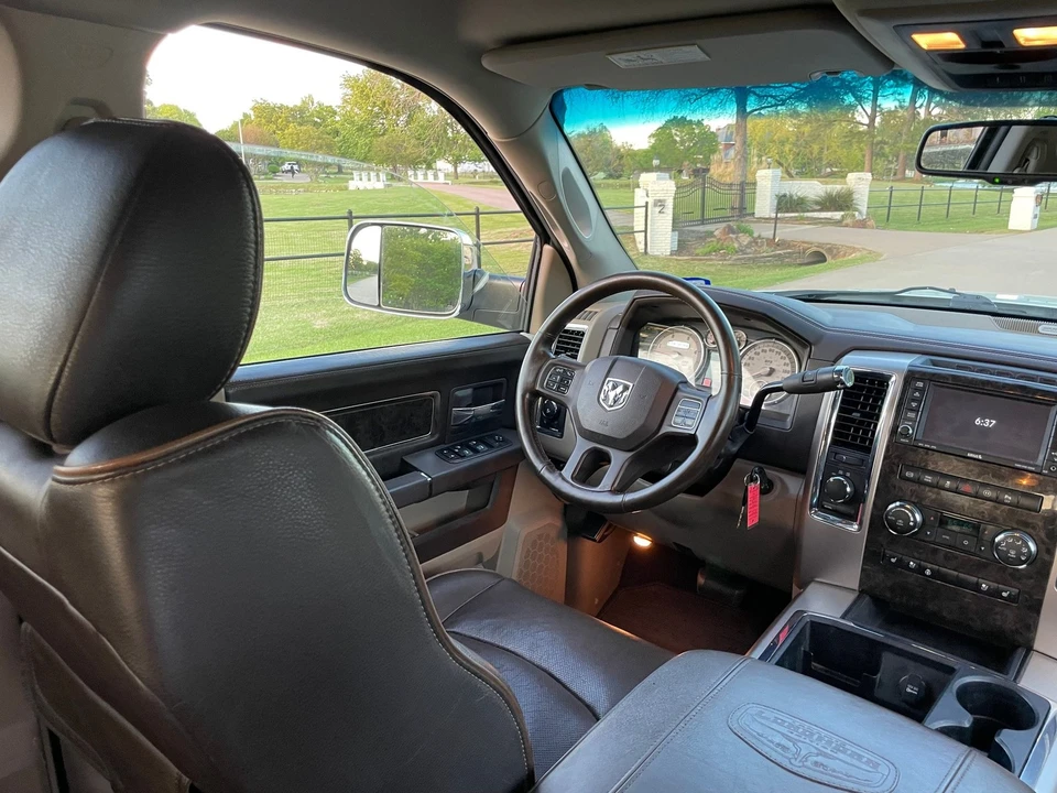 2012 Ram Heavy Duty - Image 23 of 24
