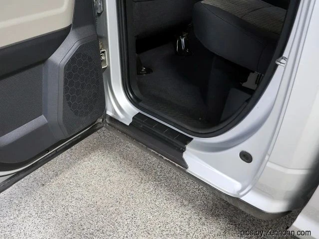 2012 Ram 1500 1st Gen - Image 26 of 31