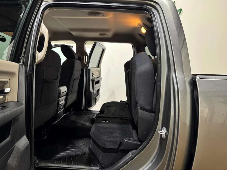 2012 Ram Heavy Duty - Image 19 of 21