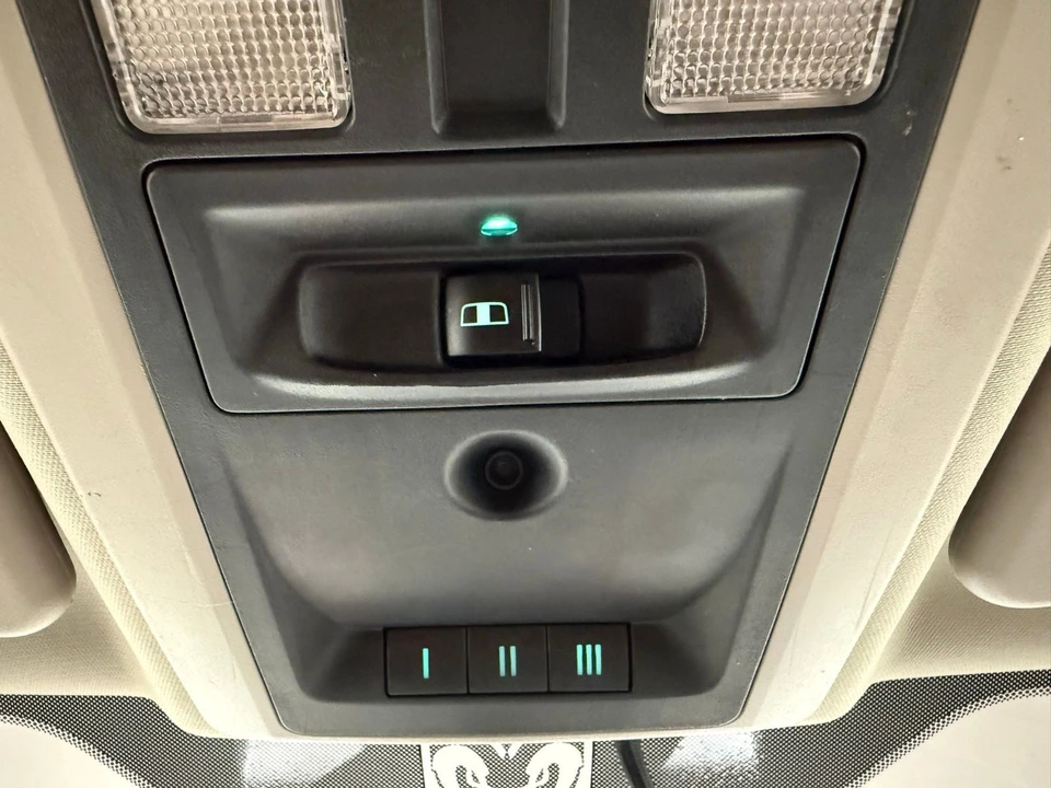 2012 Ram Heavy Duty - Image 23 of 31