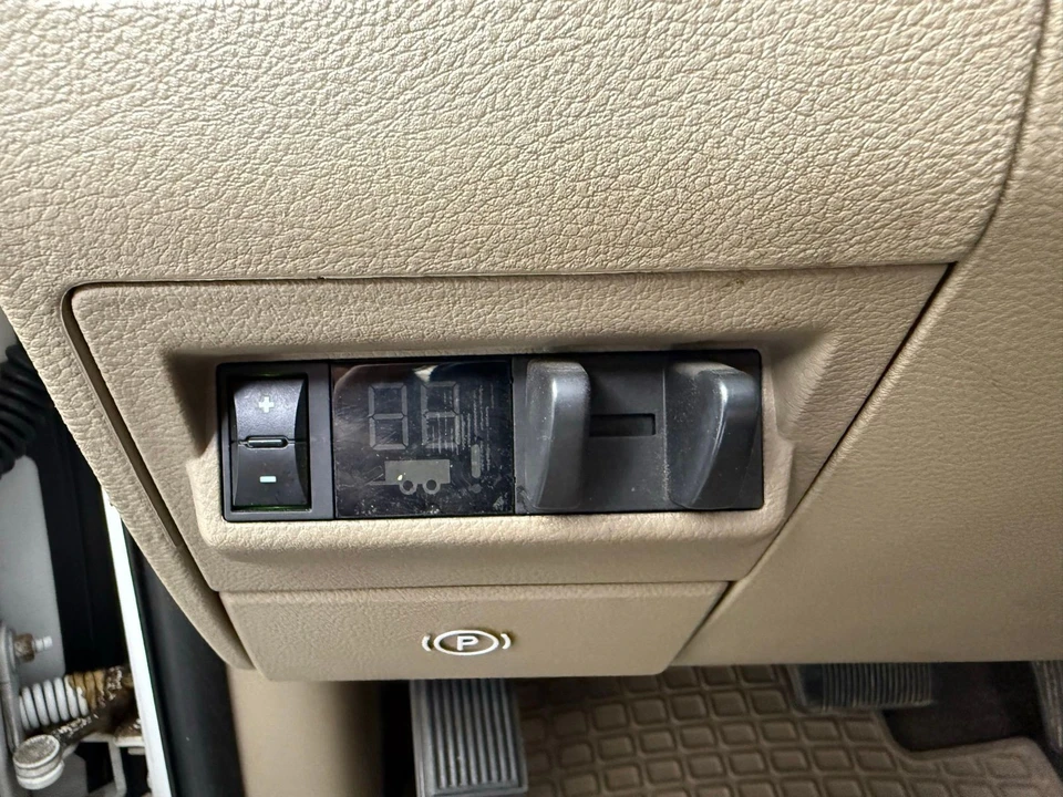 2012 Ram Heavy Duty - Image 16 of 31