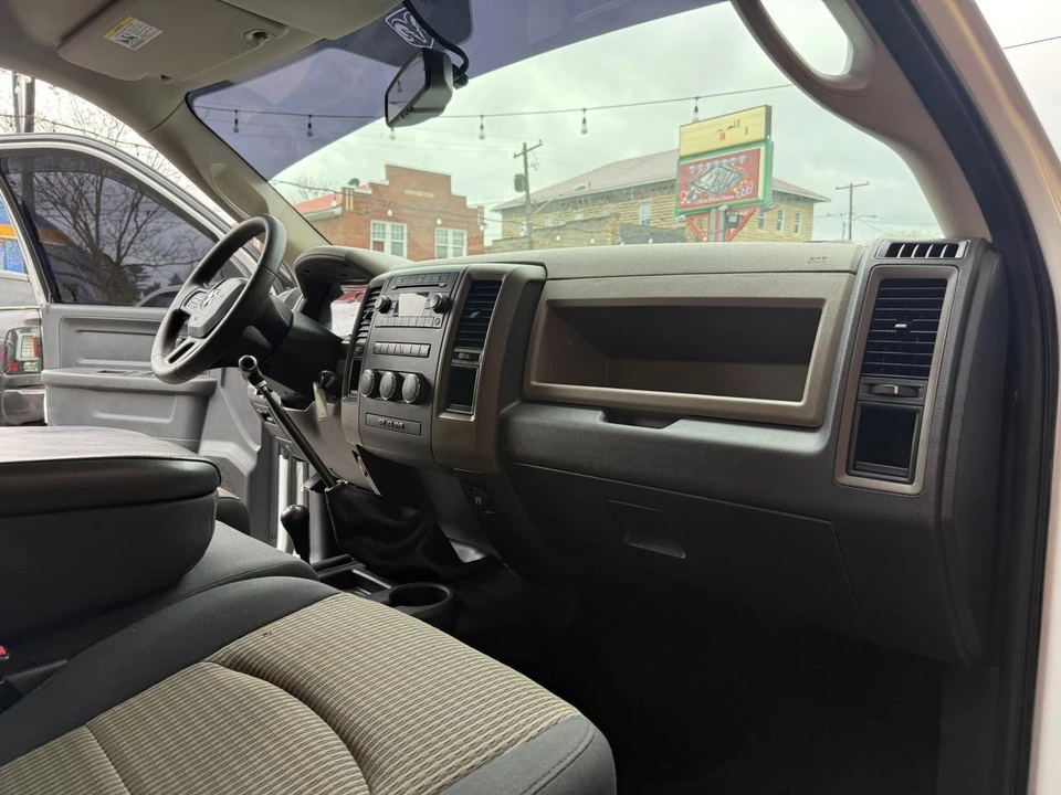 2012 Ram Heavy Duty - Image 23 of 25