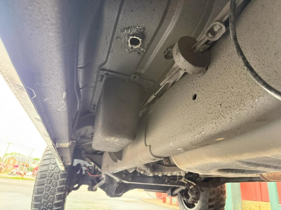 2012 Ram Heavy Duty - Image 11 of 25
