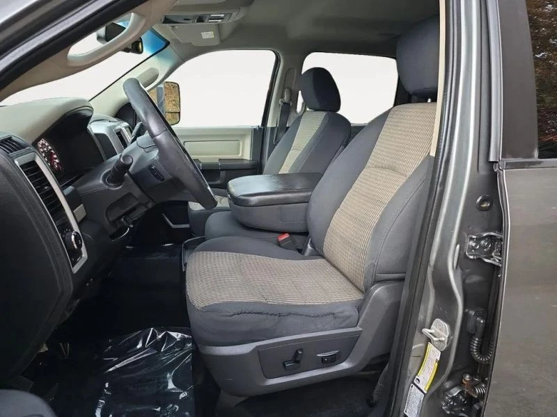 2012 Ram 3500 - Image 7 of 12