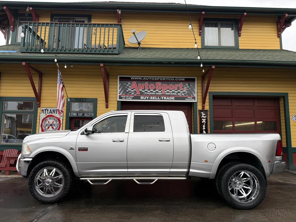 2012 Ram 3500 - Image 6 of 31