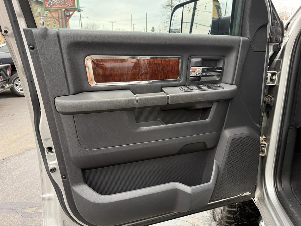 2012 Ram 3500 - Image 24 of 31