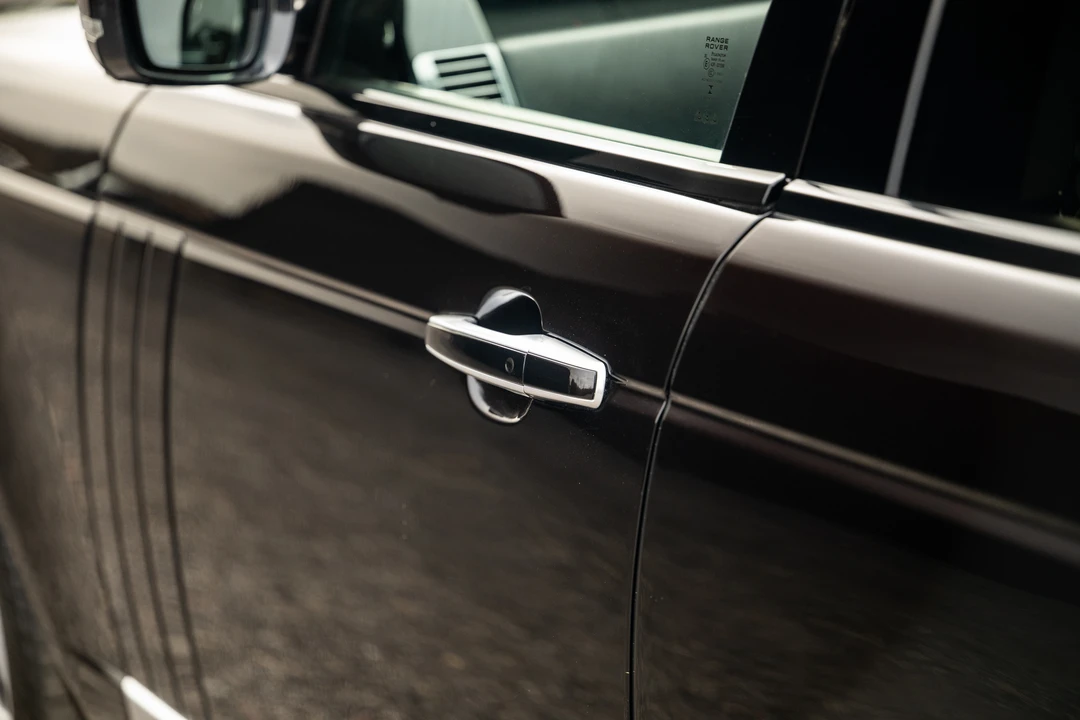 2012 Land Rover Range Rover L322 - Image 12 of 31