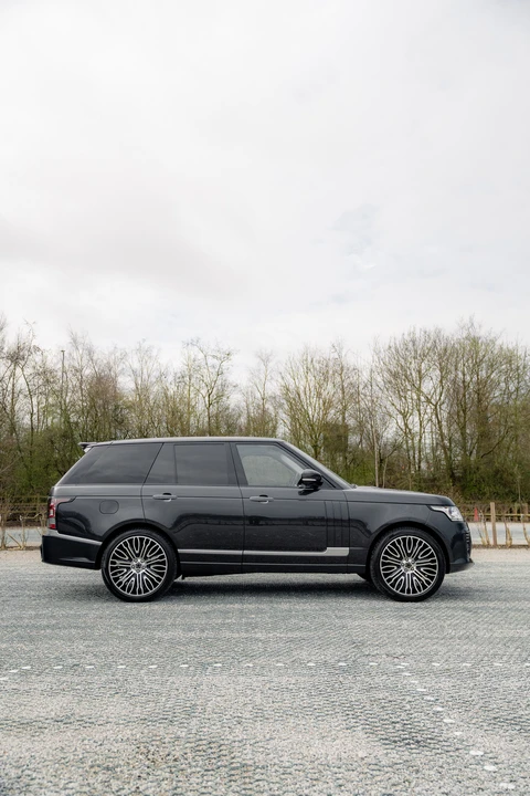 2012 Land Rover Range Rover L322 - Image 30 of 31