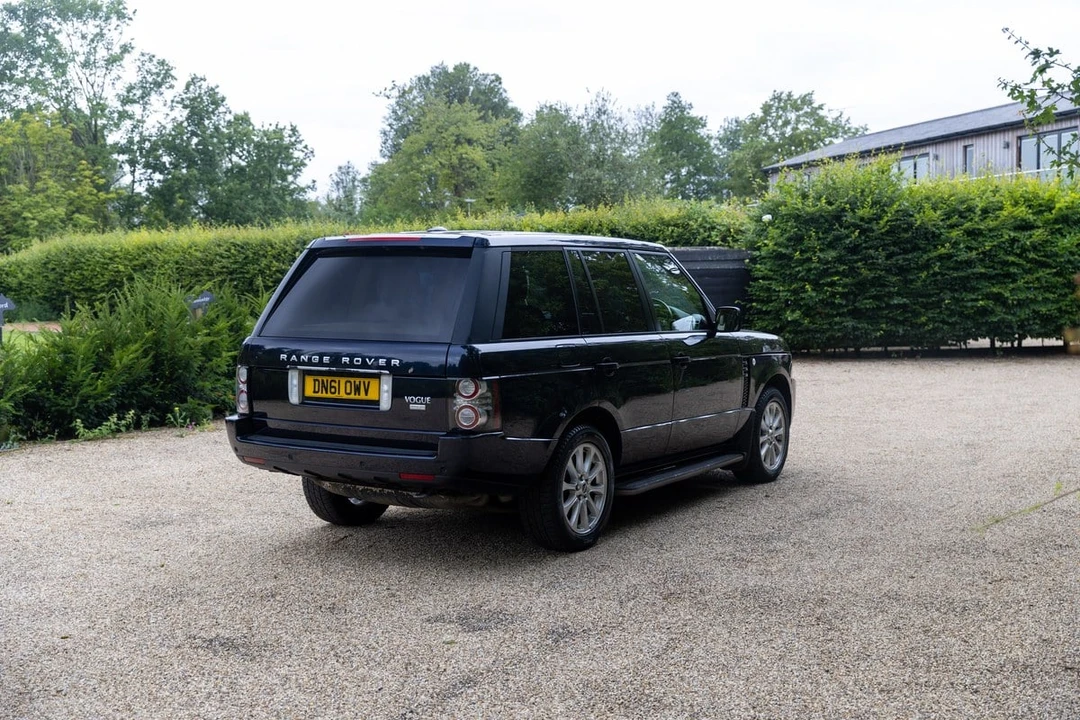 2012 Land Rover Range Rover L322 - Image 4 of 30