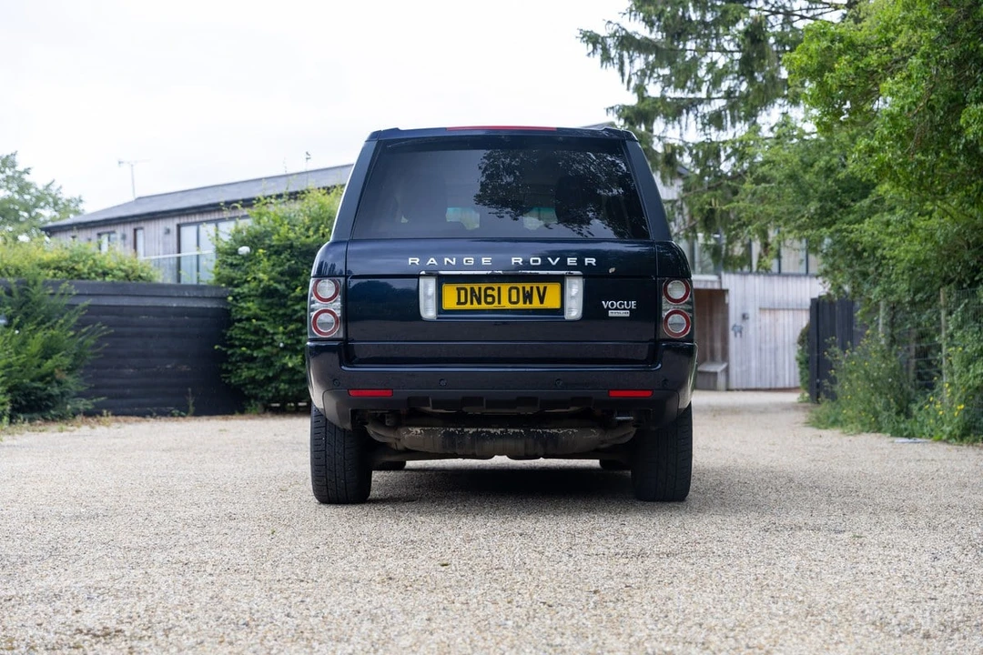 2012 Land Rover Range Rover L322 - Image 7 of 30