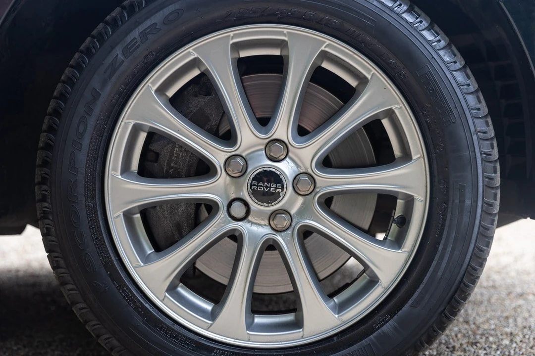 2012 Land Rover Range Rover L322 - Image 22 of 30