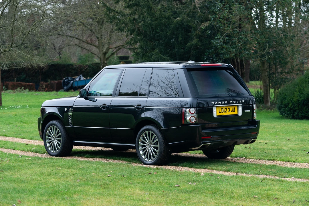 2012 Land Rover Range Rover L322 - Image 13 of 31