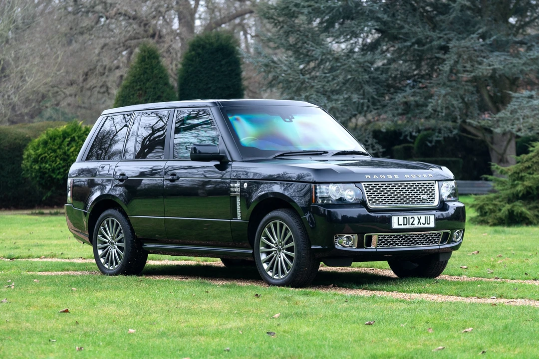 2012 Land Rover Range Rover L322 - Image 10 of 31